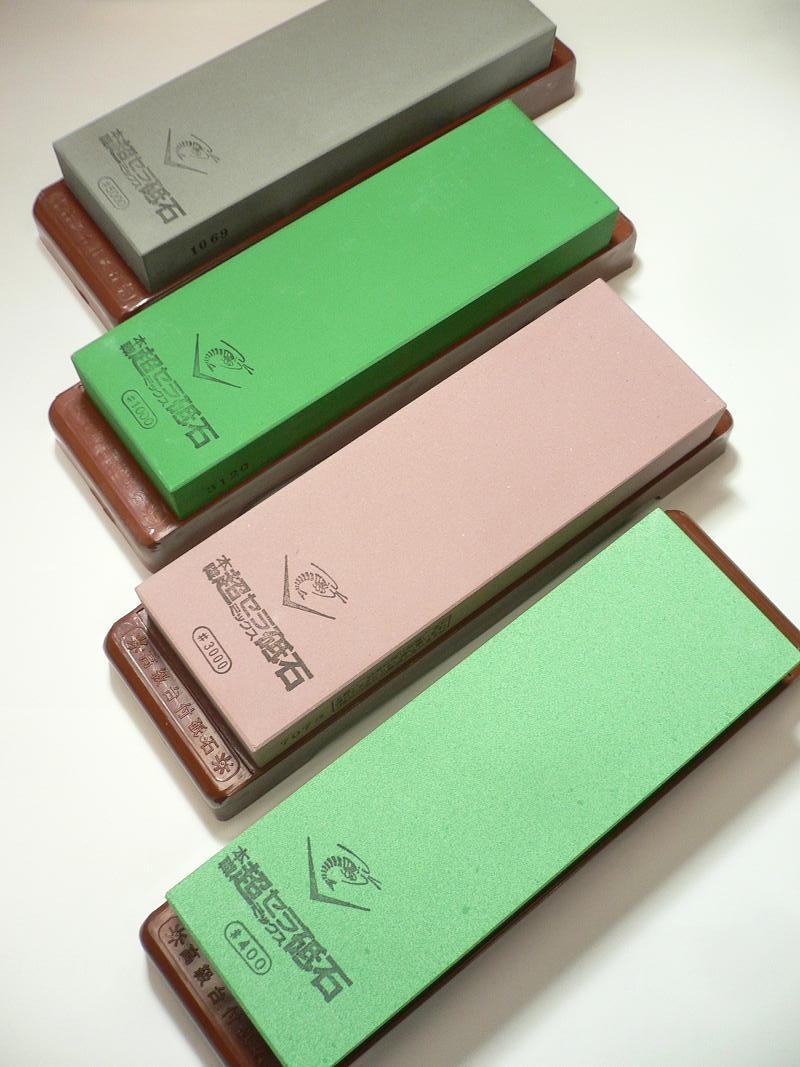 Naniwa Chosera 3000 粒度日本水磨石(附支架)