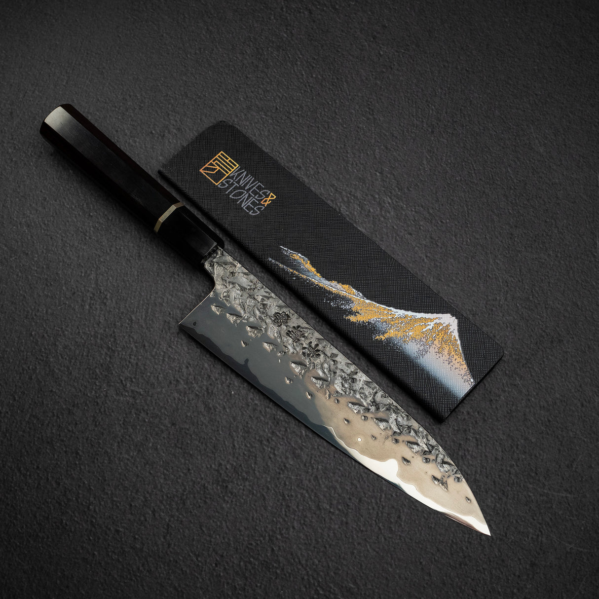 貴輔 x 新國 ATS34 牛刀 鎚目 鏡面 霞 210mm w 刀套