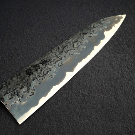Kisuke x Xinguo Blue 1 槌目牛刀 240mm，附磁吸護套與漆塗握柄