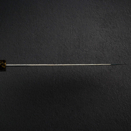Kisuke x Xinguo Blue 1 槌目 K 型尖端牛刀 240mm，附磁吸護套與漆塗握柄