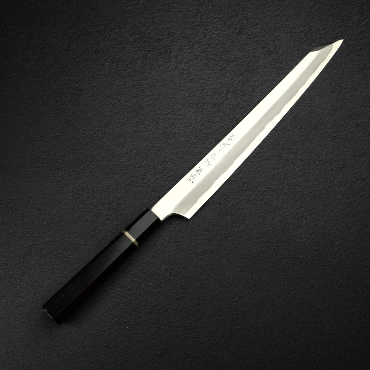 Sakai Takayuki Hienn K-tip Yanagiba 300mm by Itsuo Doi w/ Saya (Old Stock)