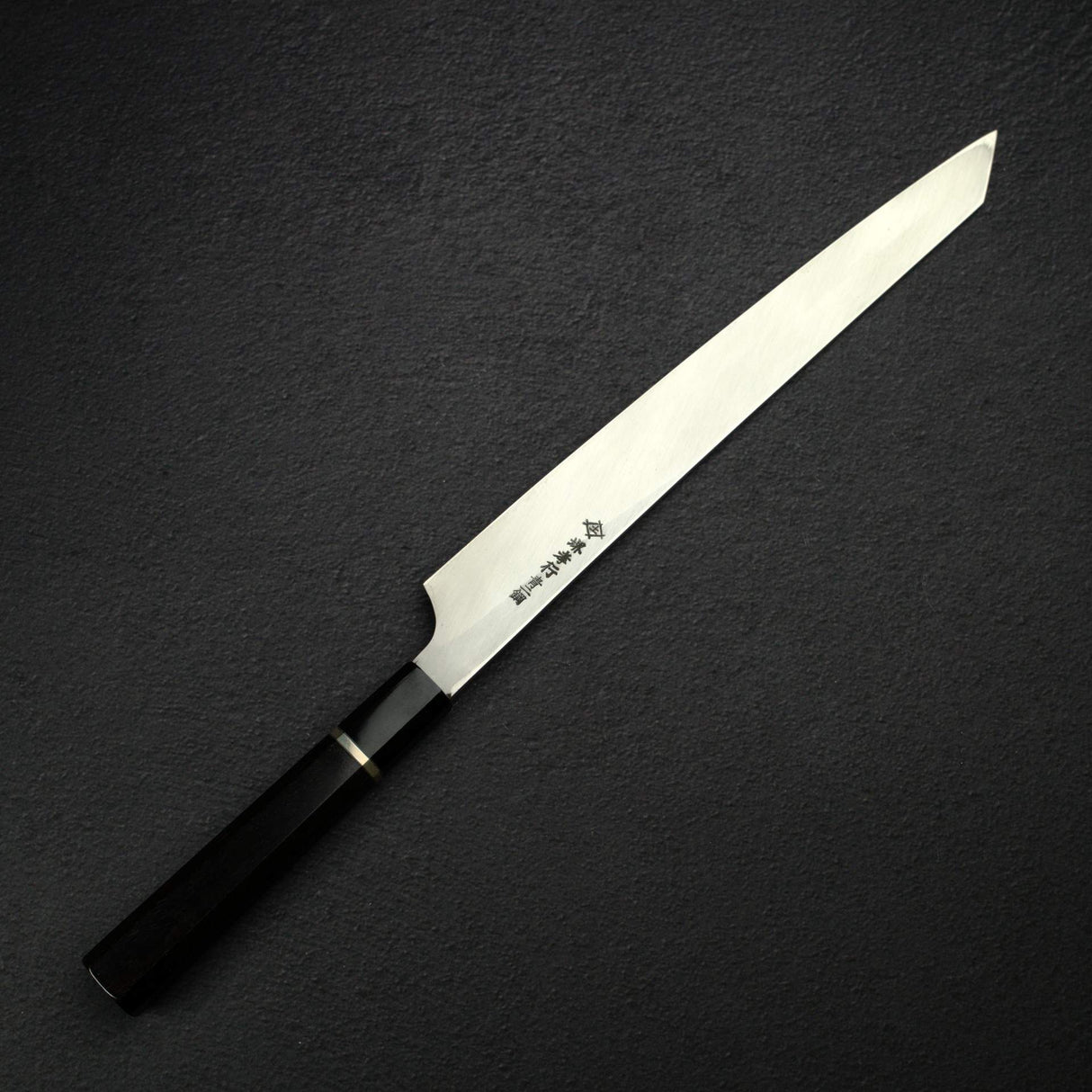 Sakai Takayuki Hienn K-tip Yanagiba 300mm by Itsuo Doi w/ Saya (Old Stock)