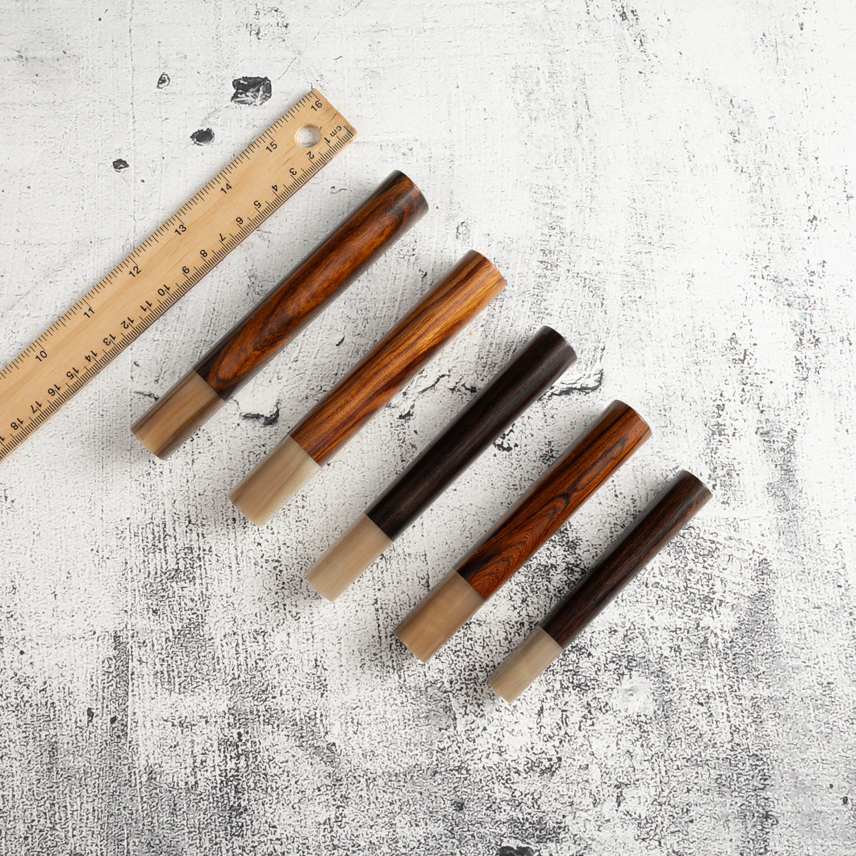 K&amp;S 心形鐵木手柄，搭配金色/大理石套圈