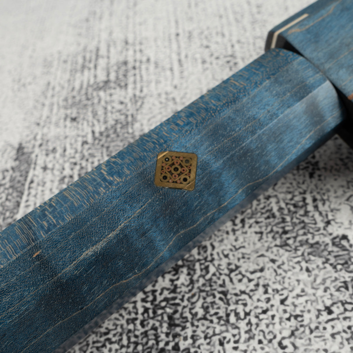 Exotic: Genkai Masakuni (玄海正國) White #2 Mizu-Honyaki Mt. Fuji Yanagiba 330mm