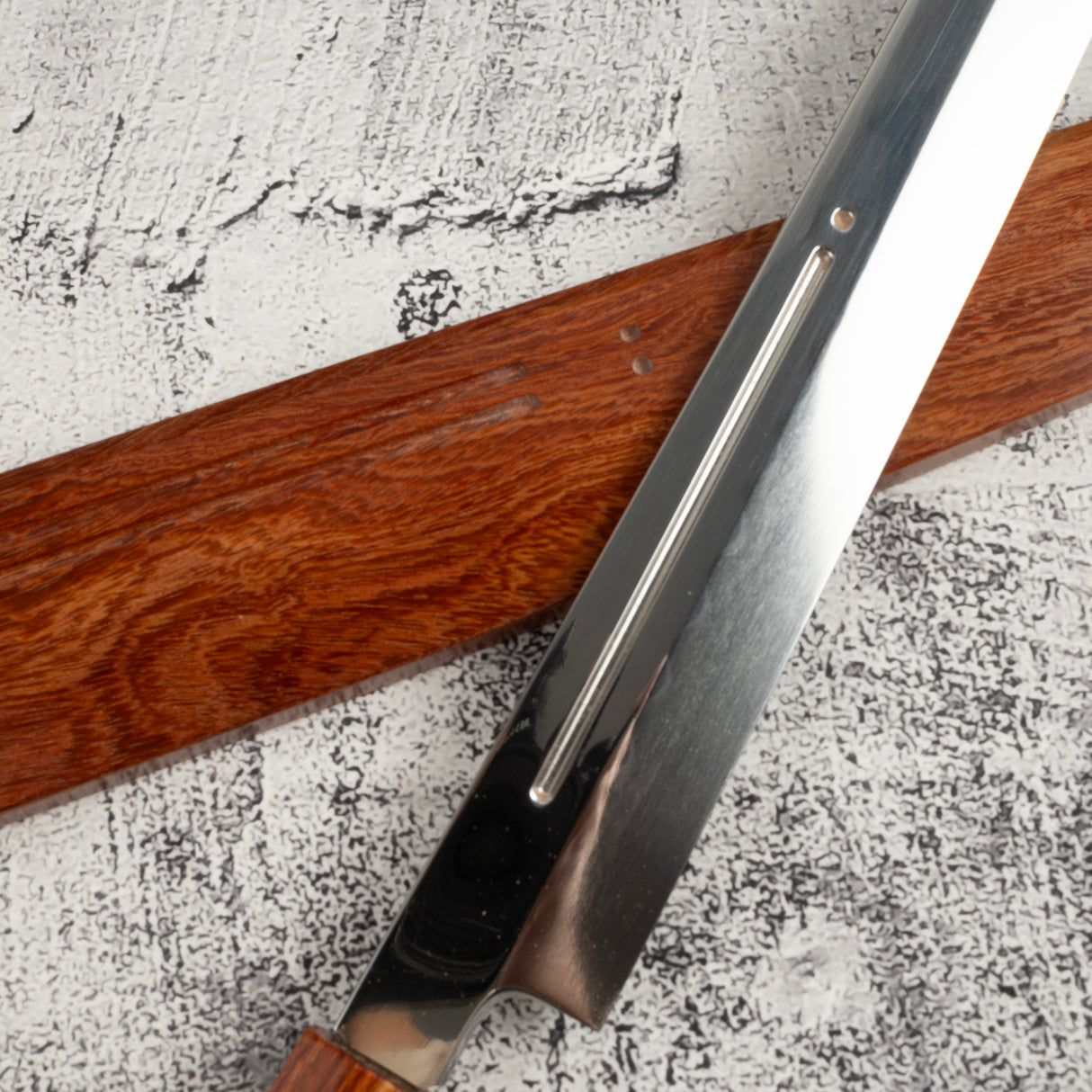 Exotic: Yoshikazu Ikeda Blue #1 Mizu-Honyaki K-tip Yanagiba 300mm with Blood Groove Pau Rosa Set