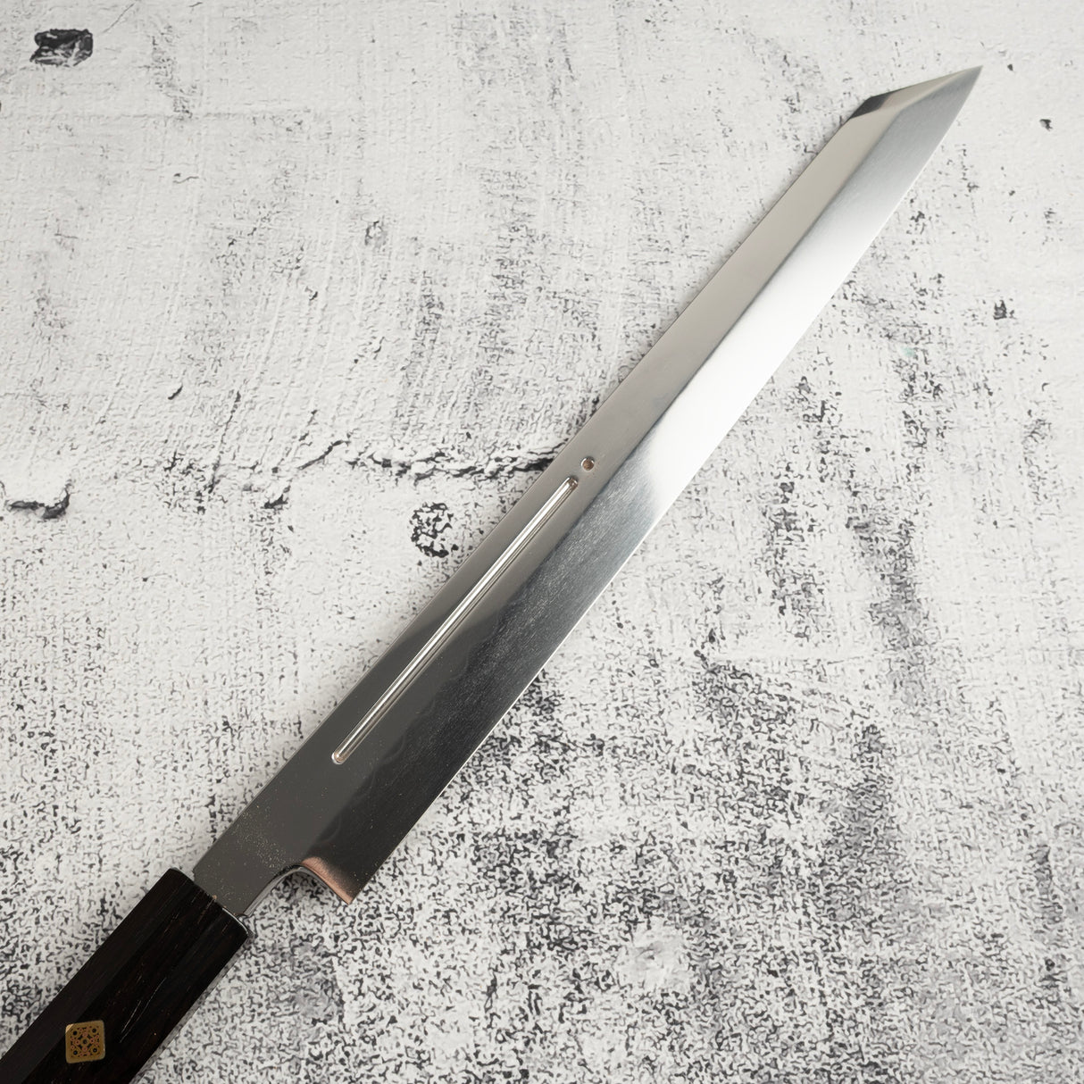 Exotic: Yoshikazu Ikeda Blue #1 Mizu-Honyaki K-tip Yanagiba 300mm with Blood Groove Ebony Set