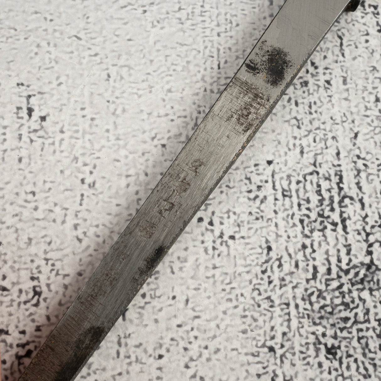 Exotic: Genkai Masakuni (玄海正國) White 2 Honyaki Usuba 240mm Ebony Set