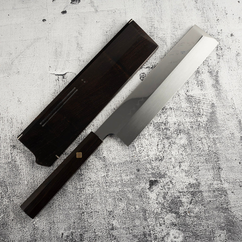 Exotic: Genkai Masakuni (玄海正國) White 2 Honyaki Usuba 240mm Ebony Set