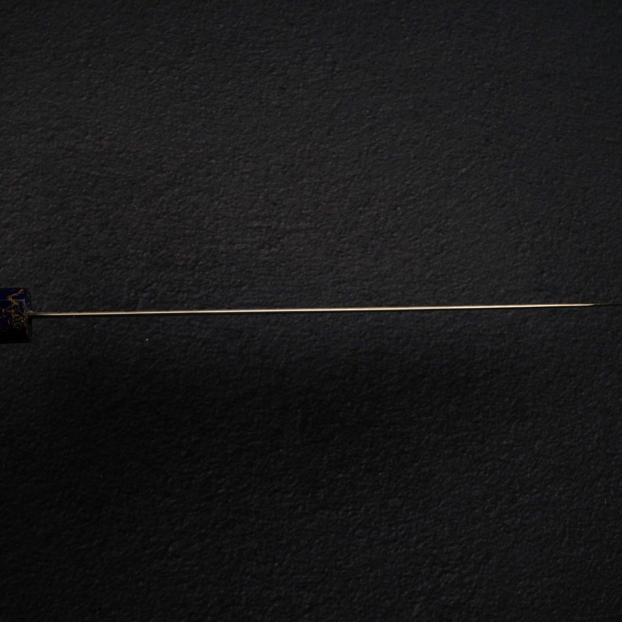Hatsukokoro Kujaku V-Toku-2 Gyuto 210mm Rainbow Damascus Finish Urushi Handle