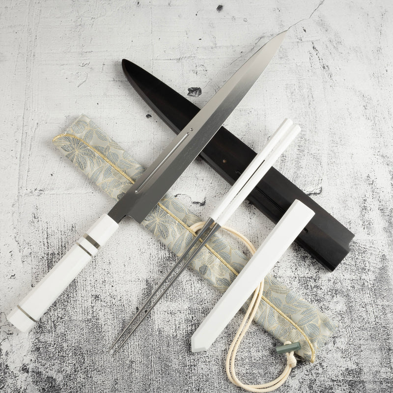 Exotic: Yoshikazu Ikeda Blue #1 Mizu-Honyaki Yanagiba 300mm / Moribashi Set #1