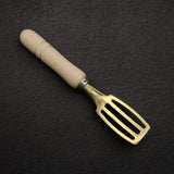 Generic Brass Fish Scaler Large