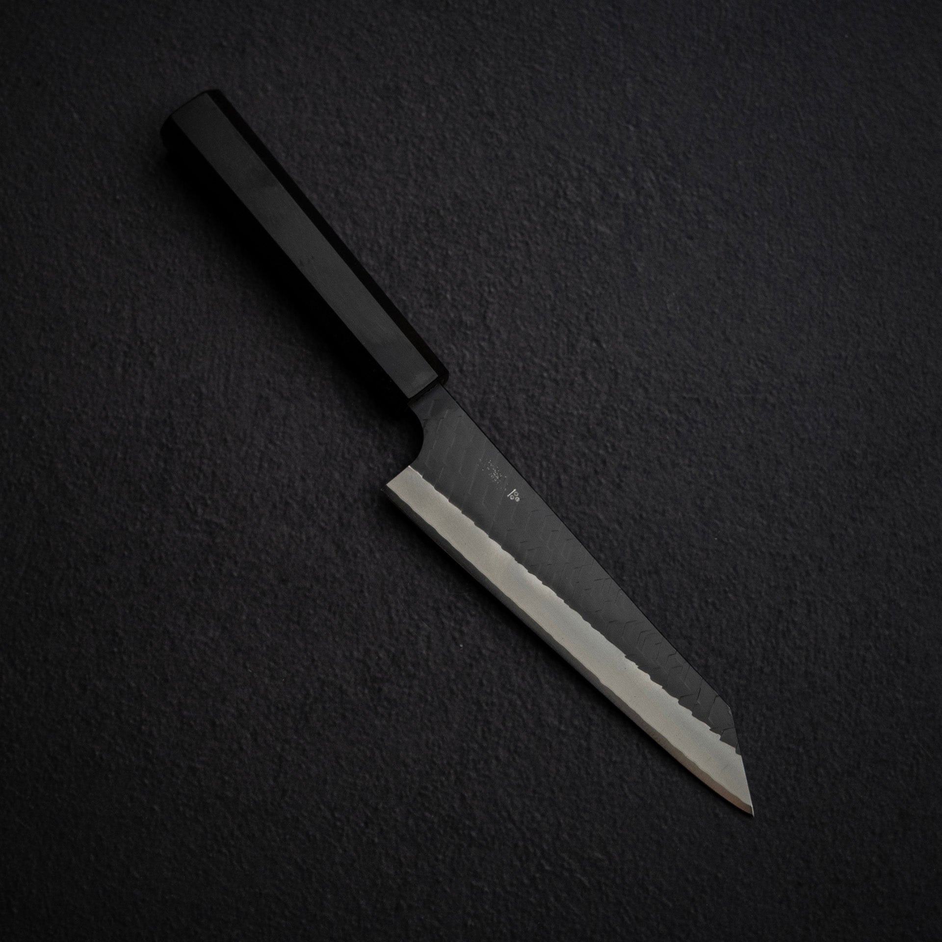 二唐SG2 黑打鎚目雙刃骨透(剔骨刀) 150mm 黑灰檀– Knives and Stones