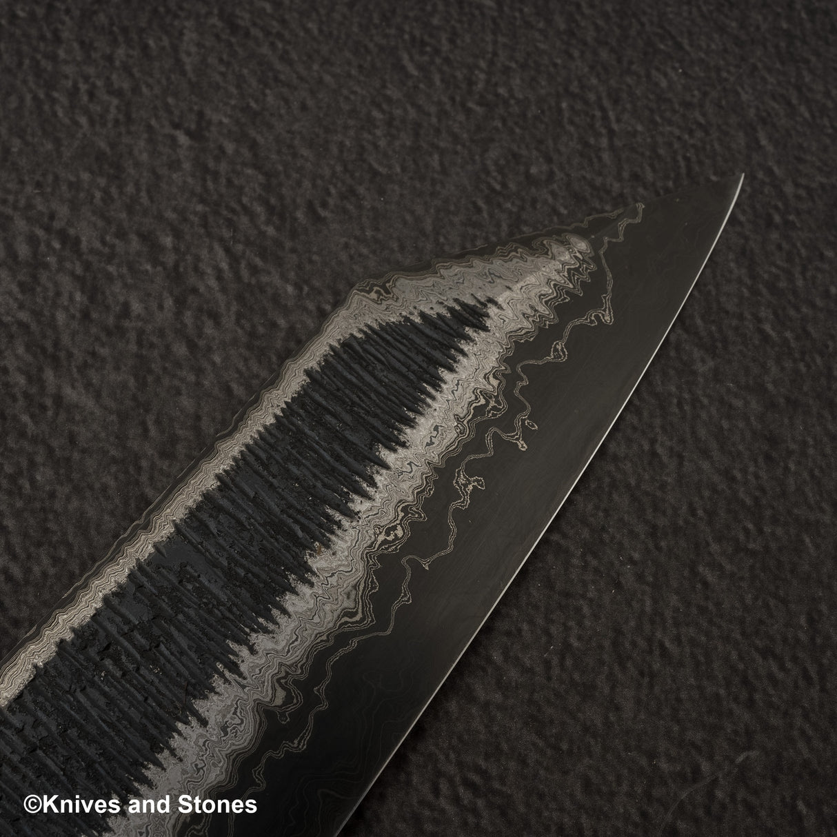 Hatsukokoro Itadaki Blue2 & White2 Dual Core Damasccus Tcushime K-tip Gyuto 240mm Birch Handle