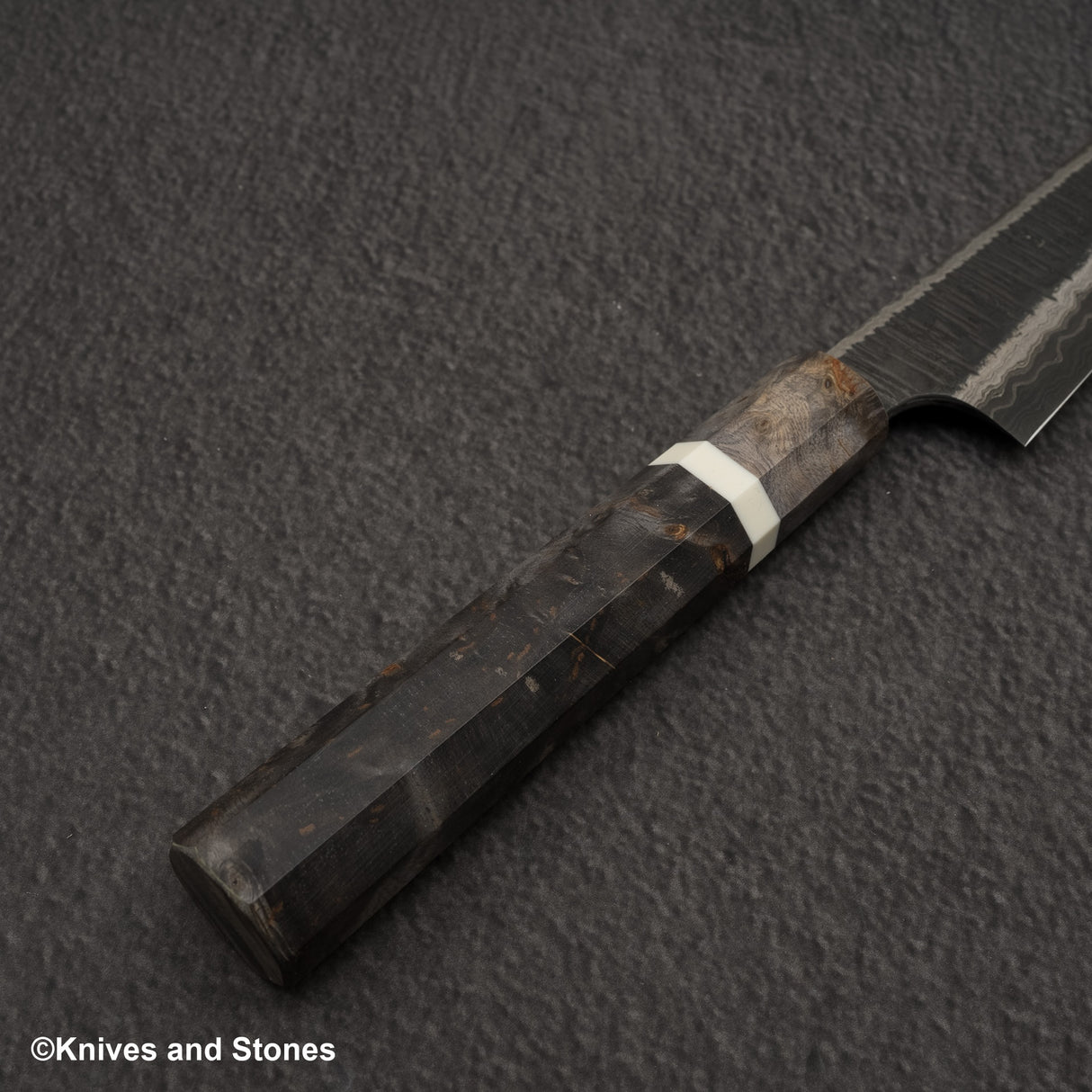 Hatsukokoro Itadaki Blue2 & White2 Dual Core Damasccus Tsushime K-tip Petty 150mm with Saya