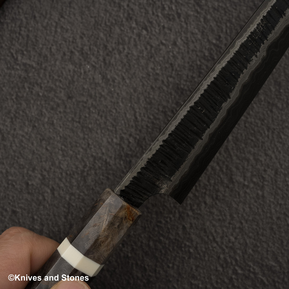 Hatsukokoro Itadaki Blue2 & White2 Dual Core Damasccus Tsushime K-tip Petty 150mm with Saya