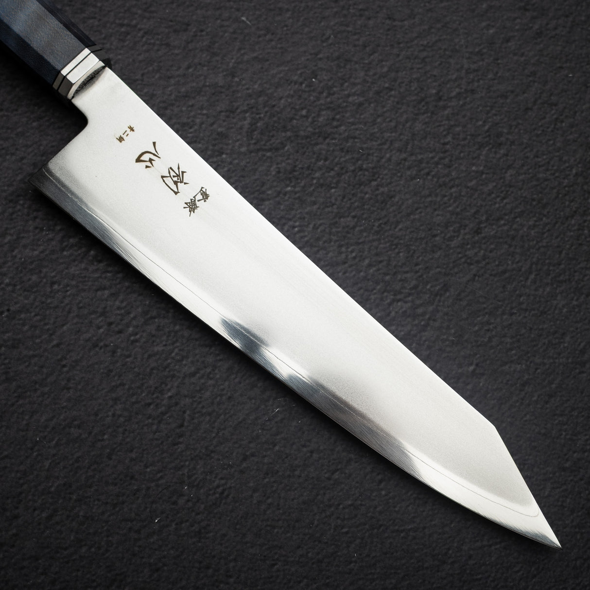 Hatsukokoro Kaijin Blue 2 K-tip Gyuto 210mm Migaki Curly Maple