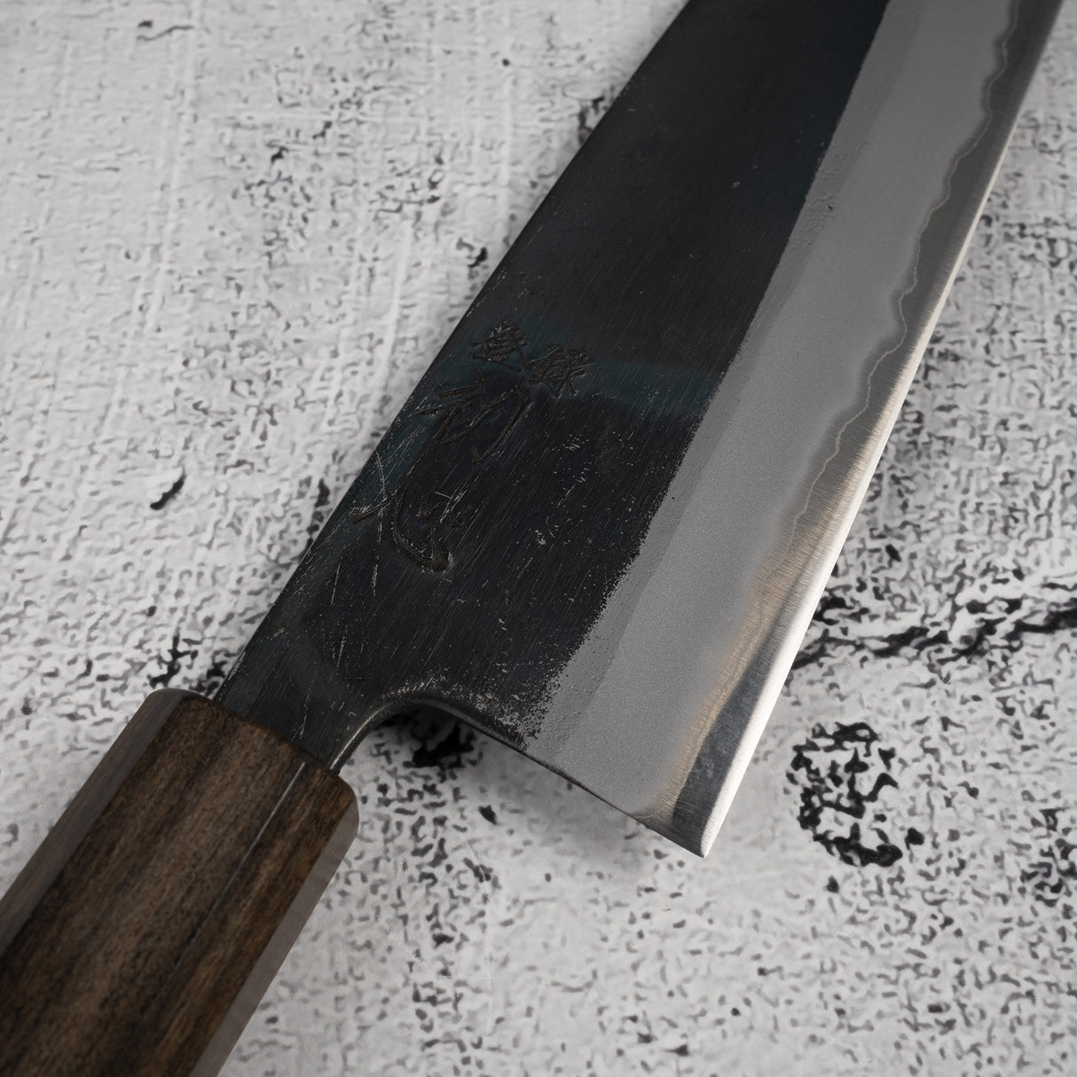 Motokyuuichi Kurosagi AS KU Santoku 165mm Kurouchi by Hatsukokoro Black Chacate