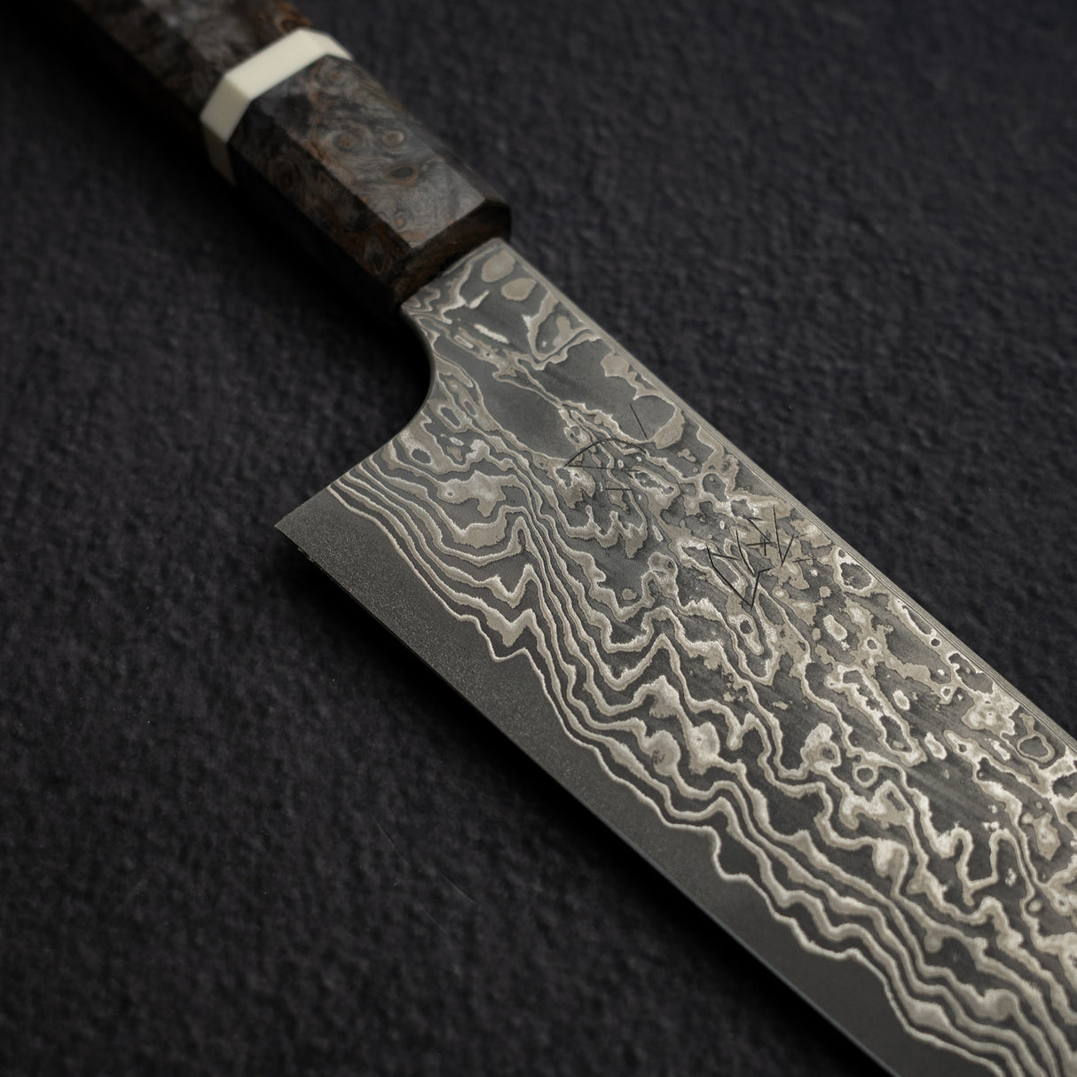 Hatsukokoro x Nigara Yorokobi Full Polish SLD K-tip Gyuto 210mm Black Damascus Birch