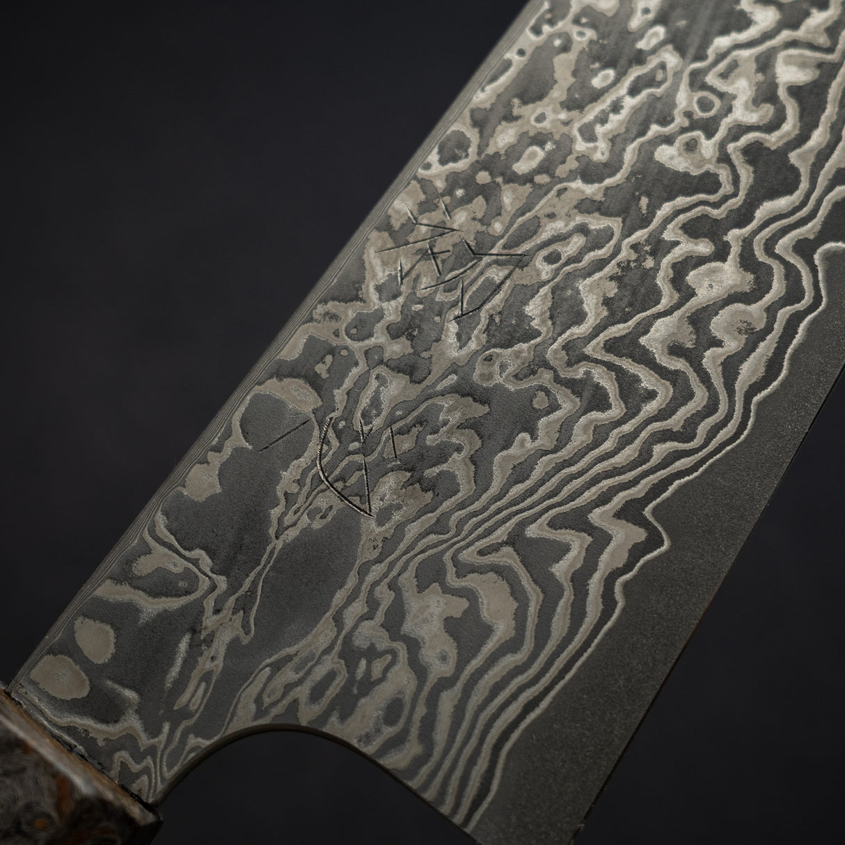 Hatsukokoro x Nigara Yorokobi Full Polish SLD K-tip Gyuto 210mm Black Damascus Birch