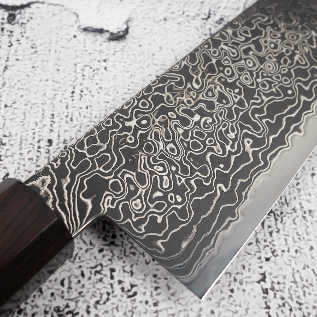 Hatsukokoro Ryuhyo SG2 Black Damascus Bunka 180mm
