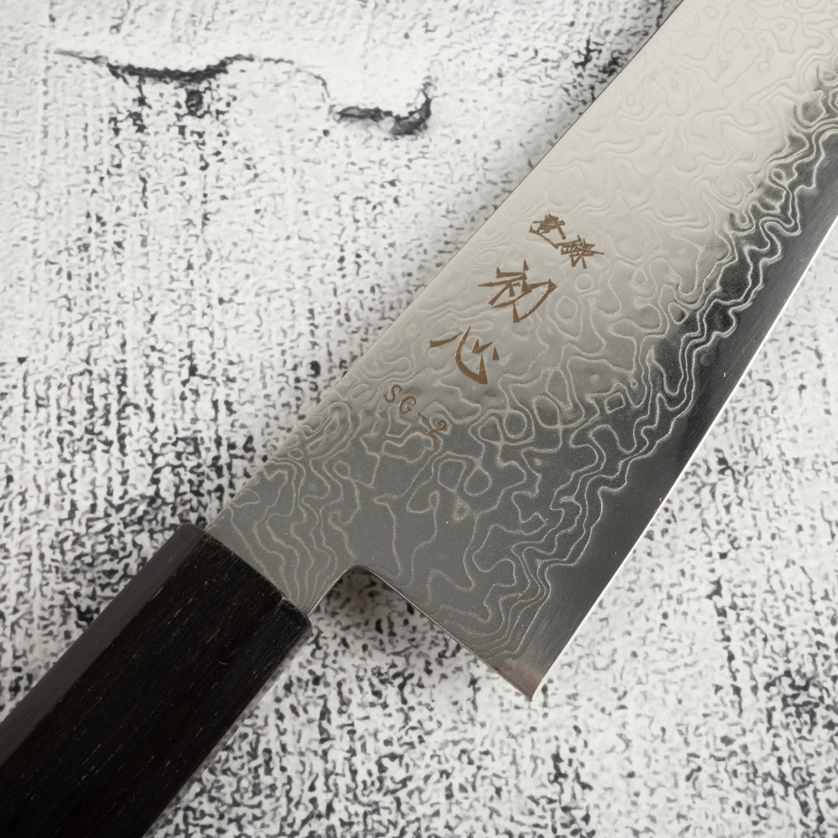 Hatsukokoro Ryuhyo SG2 大馬士革 K 尖 Gyuto 210 毫米刀刃，含橄欖木手柄