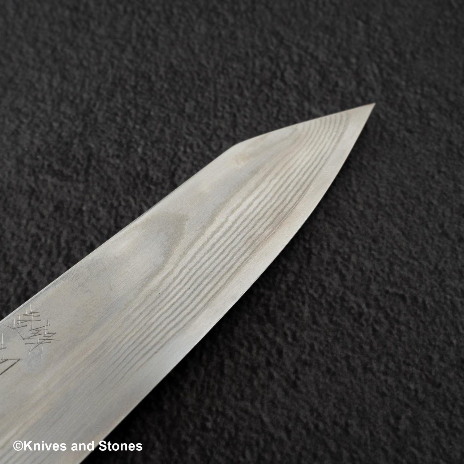 Hatsukokoro Ginso Ginsan Nickel Damascus Bunka  180mm Black Chacate