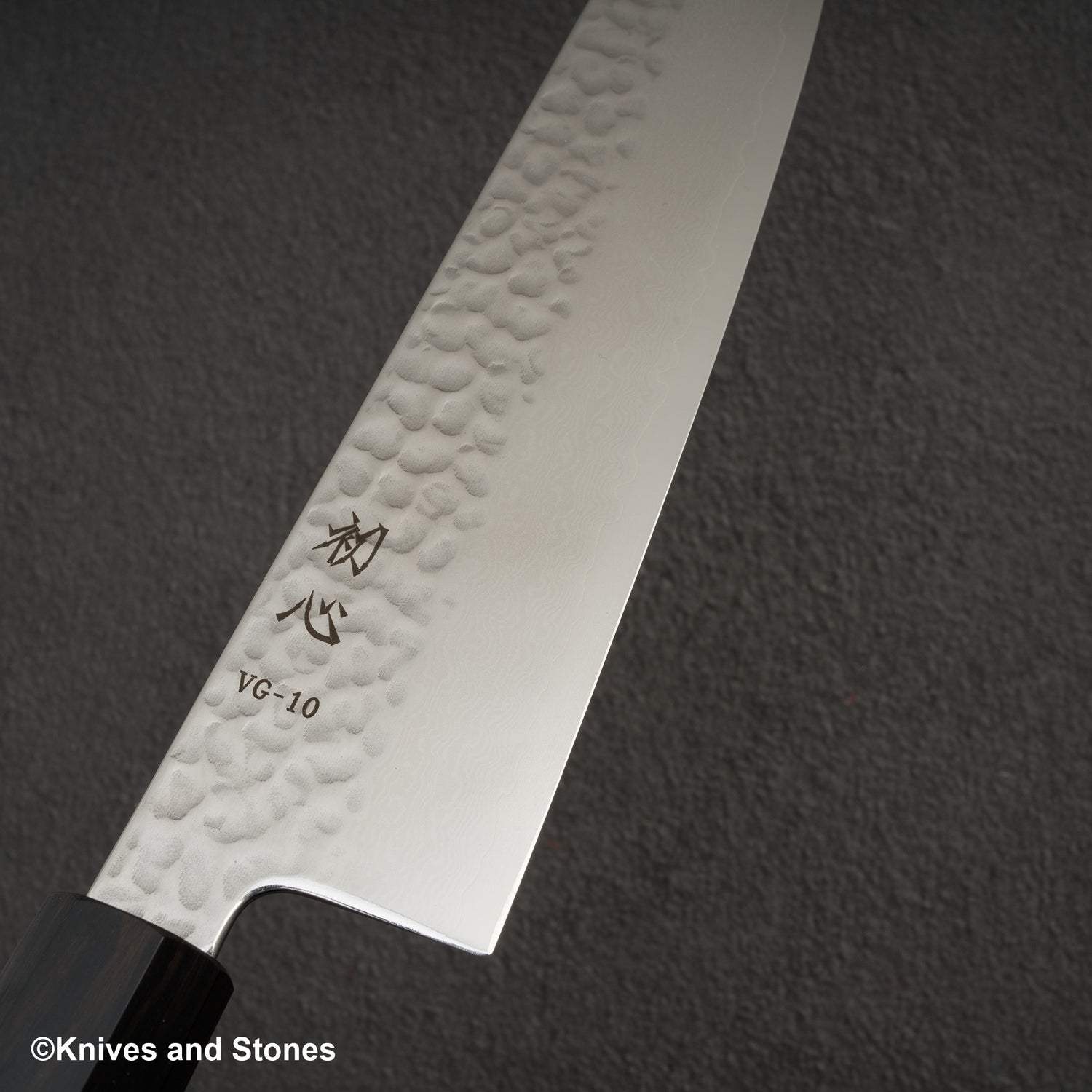 Hatsukokoro Hayabusa VG10 大馬士革土目牛刀 240mm 烏木手柄