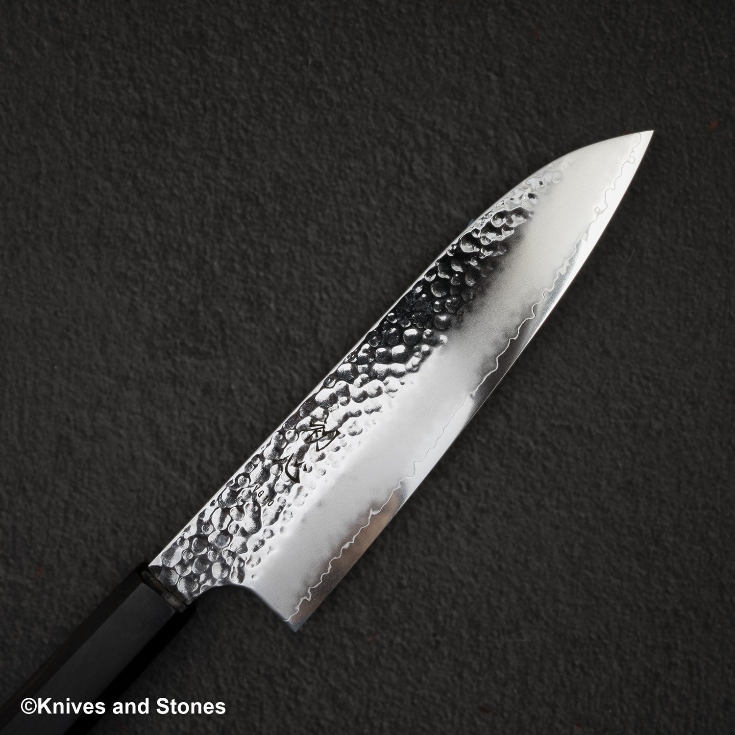 Hatsukokoro Hayabusa VG10 Tsuchime Sanmai Santoku 180mm Ebony