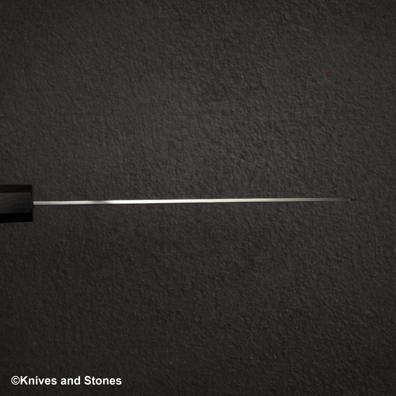 Hatsukokoro Hayabusa VG10 Tsuchime Sanmai Santoku 180mm Ebony