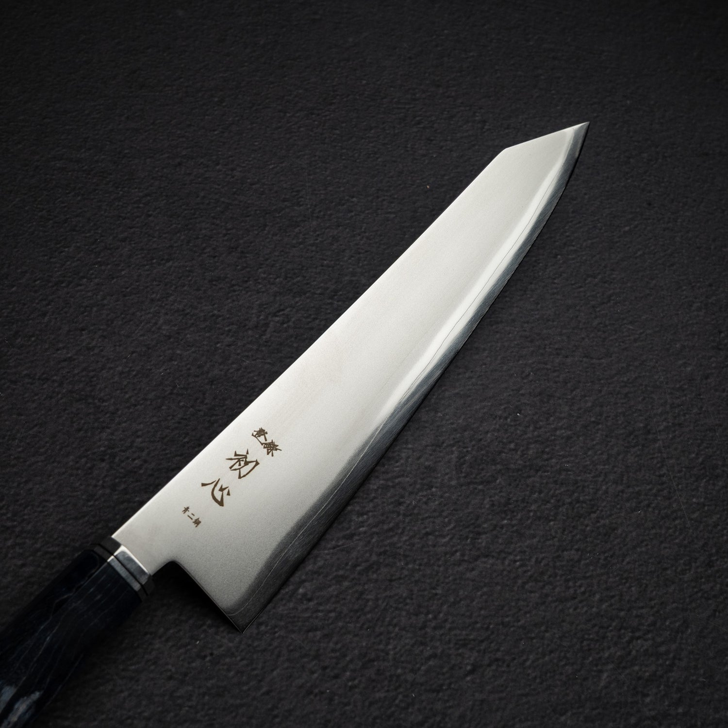 初心 Kaijin Blue 2 K-tip 牛刀 240mm 鏡面卷楓木柄