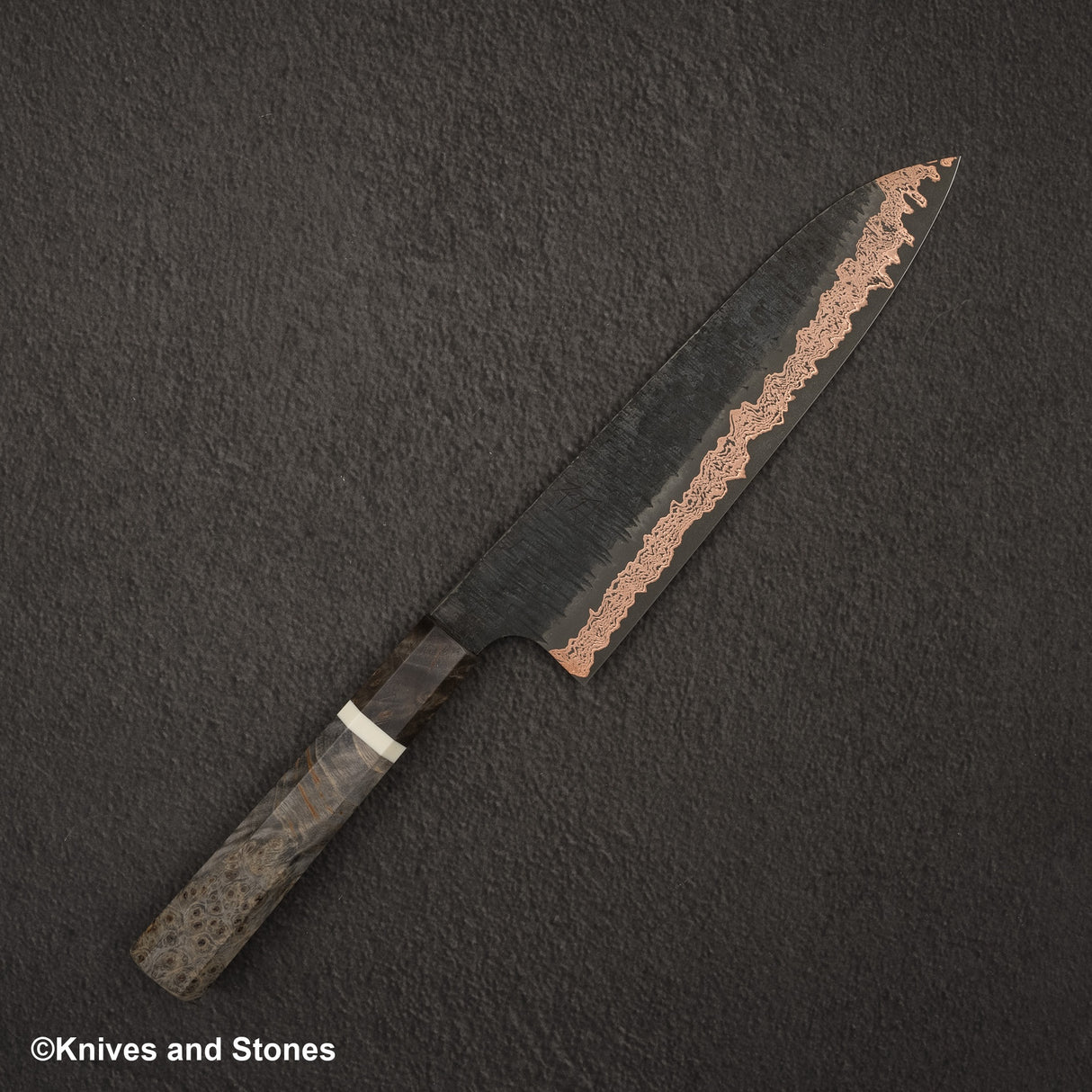 Hatsukokoro x Nigara Yorokobi SLD Copper Tsuchime Damascus Gyuto 210mm with Saya