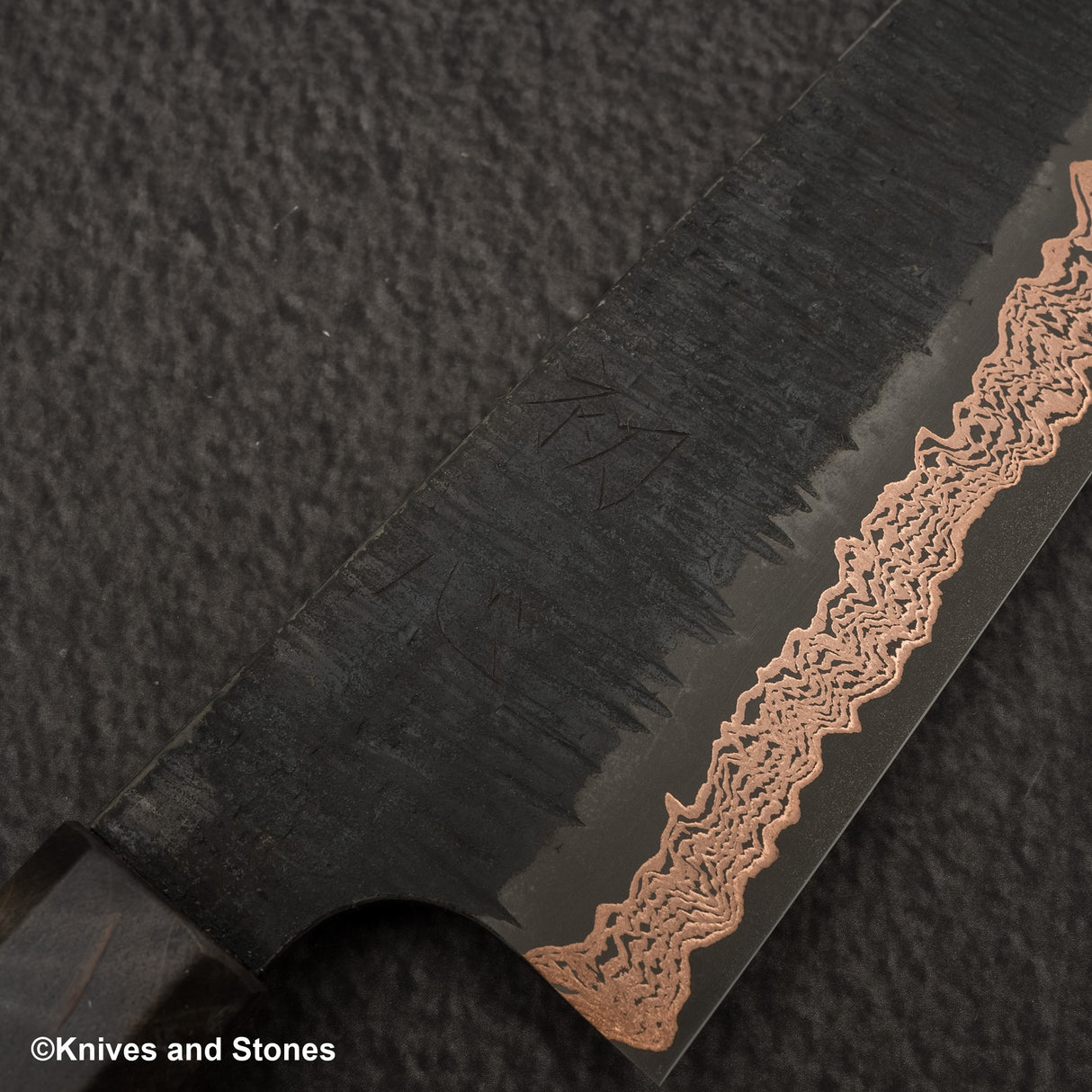 Hatsukokoro x Nigara Yorokobi SLD Copper Tsuchime Damascus Gyuto 210mm with Saya