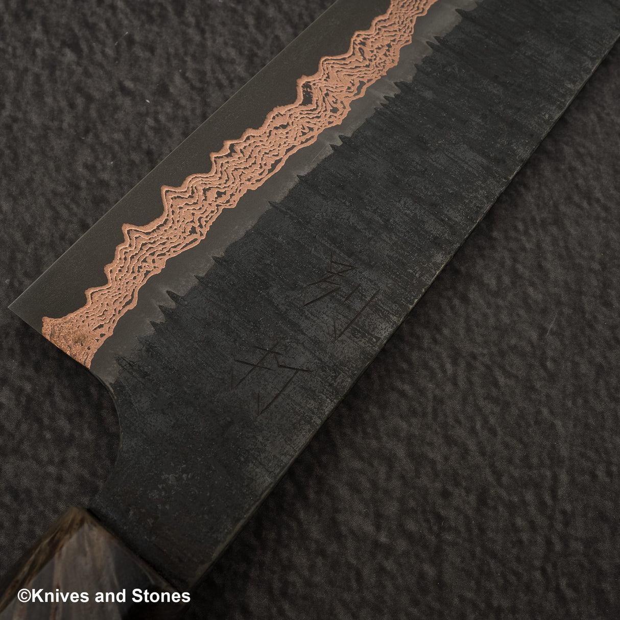 Hatsukokoro x Nigara Yorokobi SLD Copper Tsuchime Damascus Gyuto 210mm with Saya