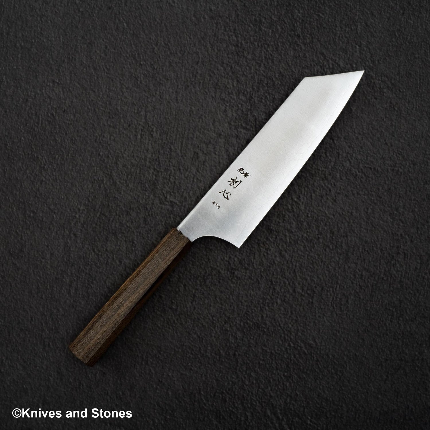 初心隼青神 Super Migaki Bunka 180mm 黑色 Chacate