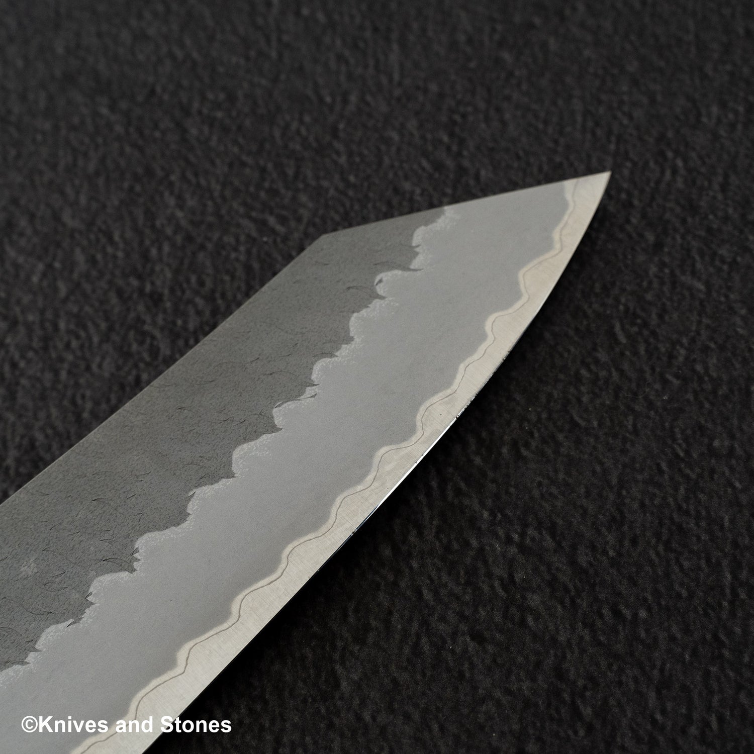 Nigara Aogami（藍色）超級霧面 Migaki Tsuchime 成品 Bunka 180mm 黑色 Chacate