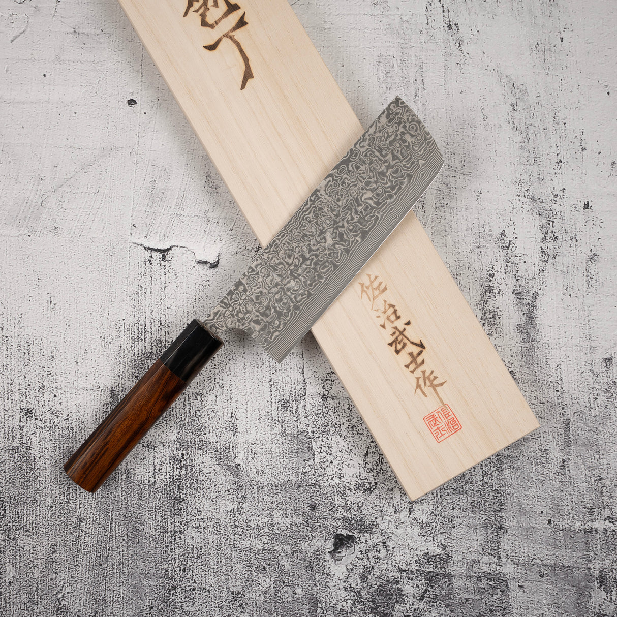 Takeshi Saji SG2 Black Damascus Nakiri 180mm Heart-shaped Ironwood Handle