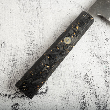 吉金 White 2 黑打梨地 K-tip 牛刀 210mm 碳纖維握柄