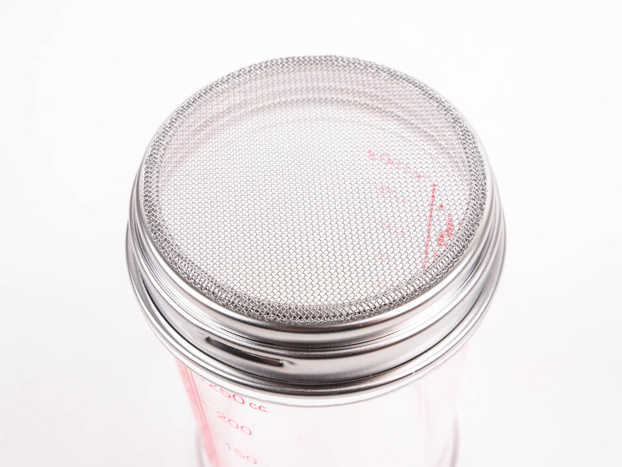 Sugar / Powder Shaker Dreger by TigerCrown